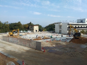 基礎埋め戻し